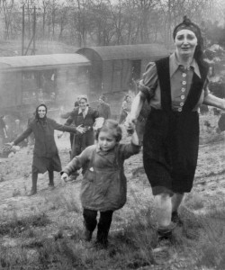 Jewish_people_liberated after Holocaust